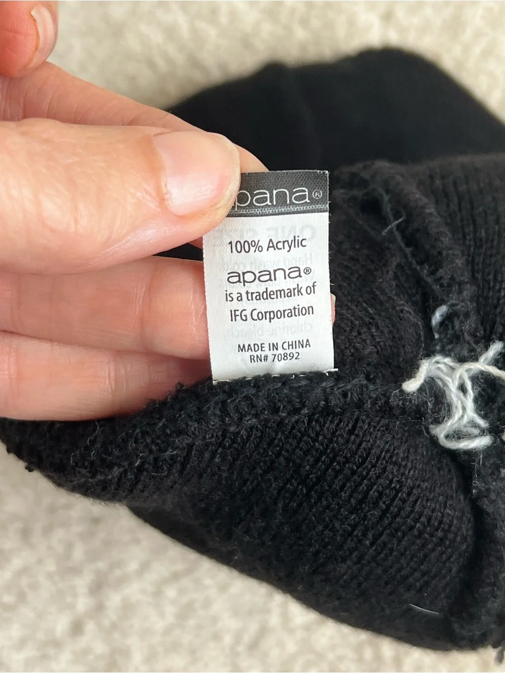 Apana Black & White RUN Pom Pom Knit Beanie Winter Hat